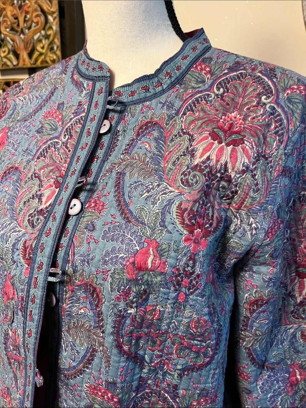 Quilted Button-Front Jacket in Raspberry Pink, reversible, medium, new - Picture 6 of 16